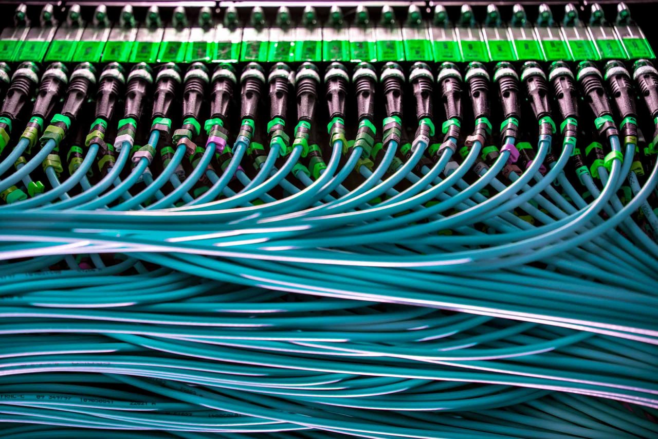 Netzwerk Verkabelung - Nutz GmbH