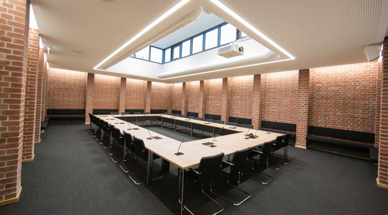 Raum  – Markt Schwaben Sitzungssaal – Referenz Nutz GmbH